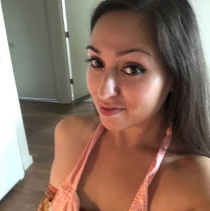 Meet your Posher, Gina